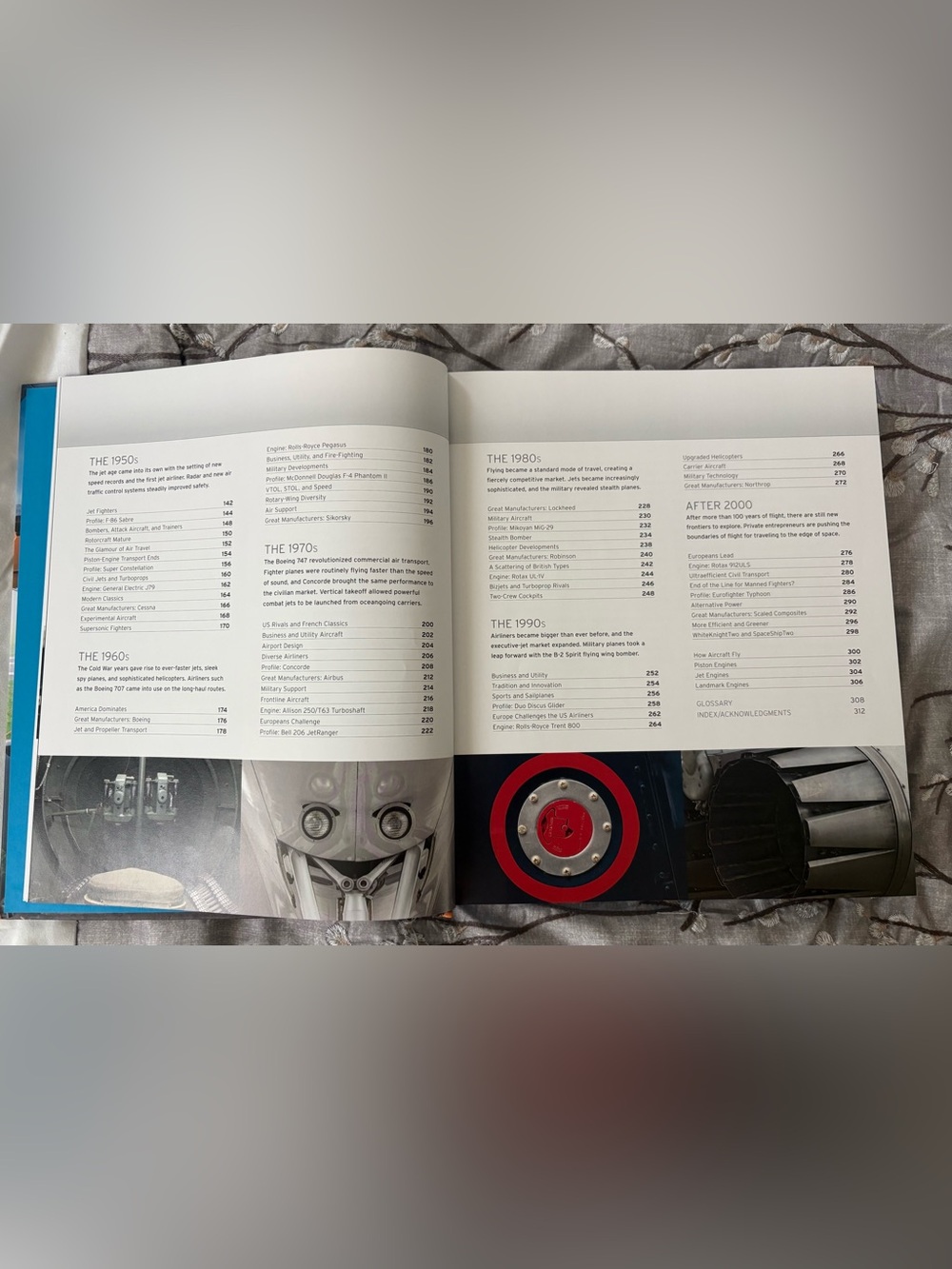 Smithsonian Aircraft:  Visual History Book - Picture 4 of 4